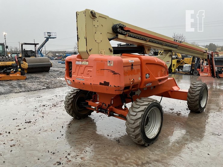 2015-jlg-m600jp-image-4