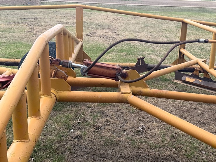 #43738-•-proctor-18'x55'-float-image-60