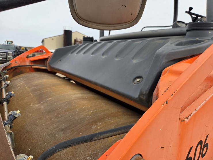 2012-hamm-hd140-image-12