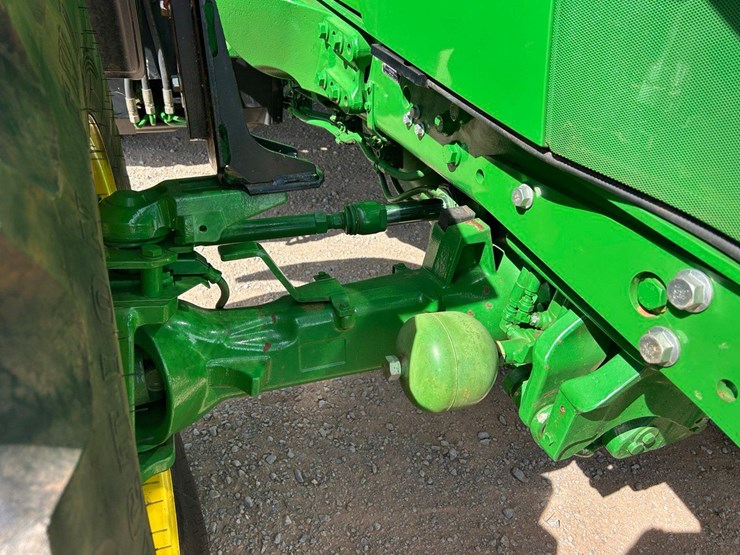2018-john-deere-6145r-image-24
