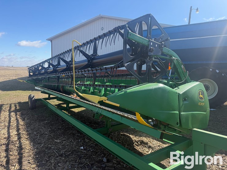 2012-john-deere-630f-image-9