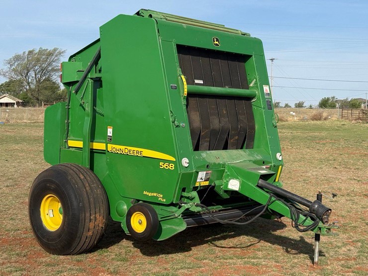 john-deere-568-image-1