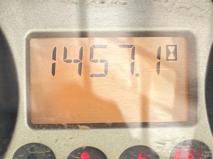 2018-bobcat-s570-image-14