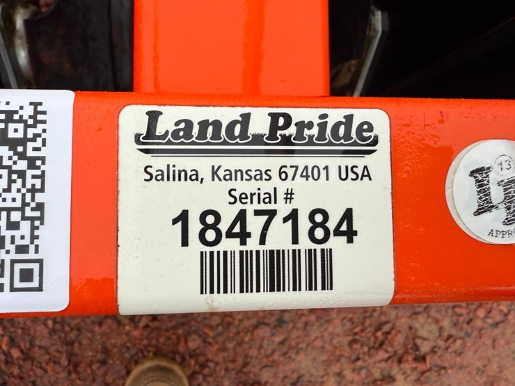 2022-land-pride-dh1048-image-15