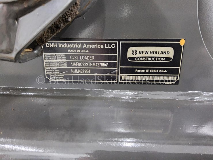 2017-new-holland-c232-image-32