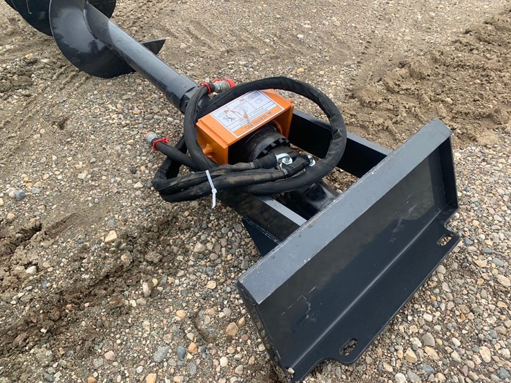 mini-skid-post-hole-digger-attachment-image-4