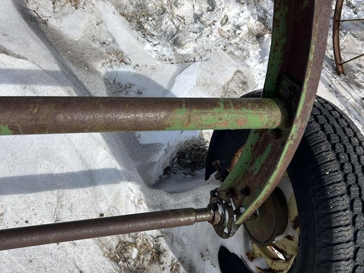 john-deere-851-image-11