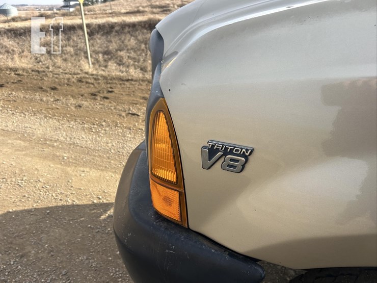 2001-ford-f350-xl-image-13