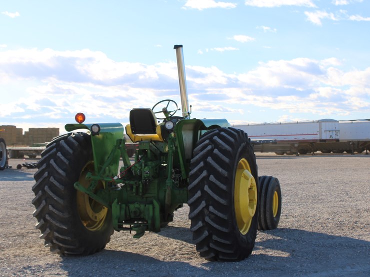 john-deere-4620-image-9