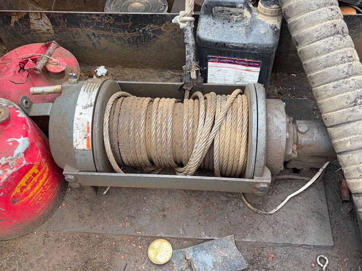 2014-peterbilt-389-image-12