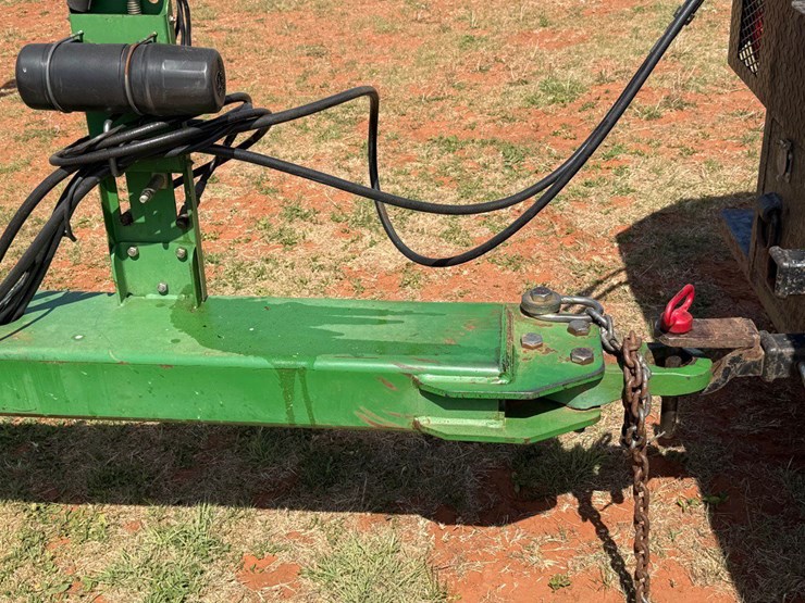 john-deere-2410-image-13