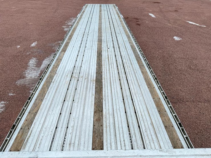 2014-manac-step-deck-image-45