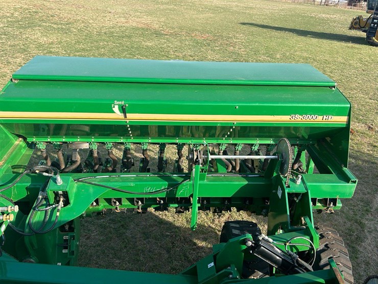 great-plains-3s3000hd-image-28