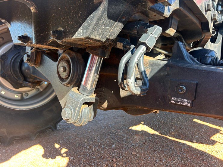 2019-case-ih-farmall-120u-image-26