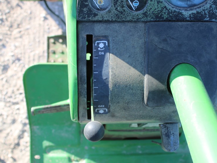 john-deere-4620-image-85