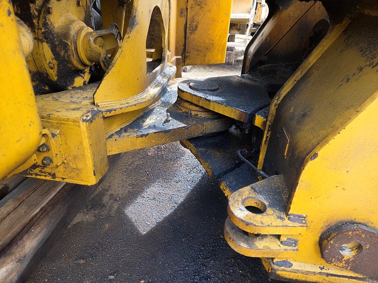 caterpillar-980h-image-15