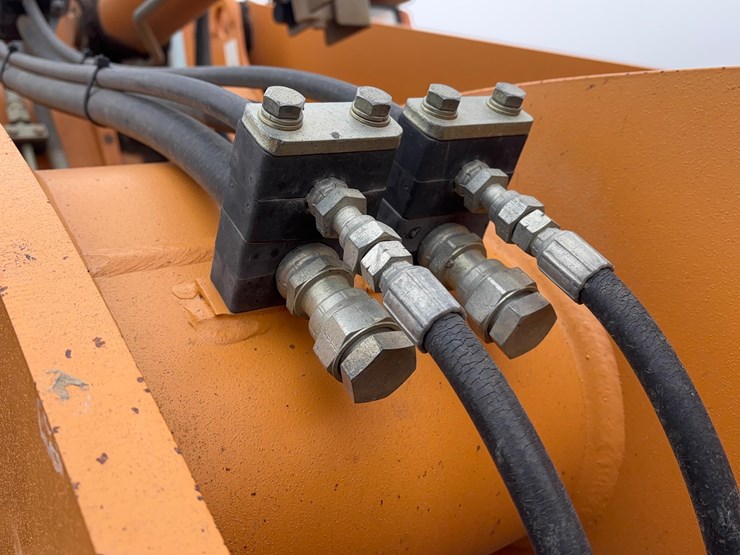 1997-case-621b-image-12