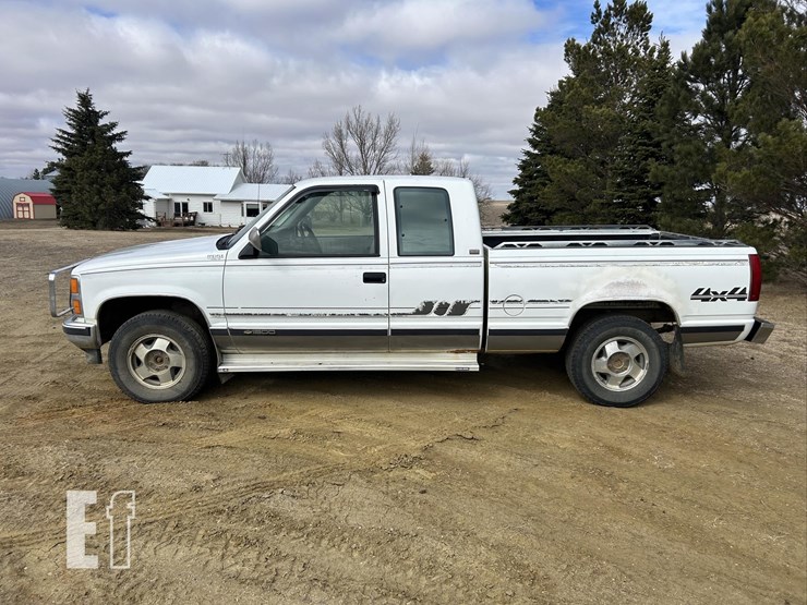 1993-chevrolet-1500-image-8