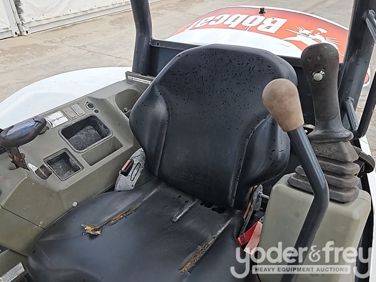 bobcat-e32-image-31
