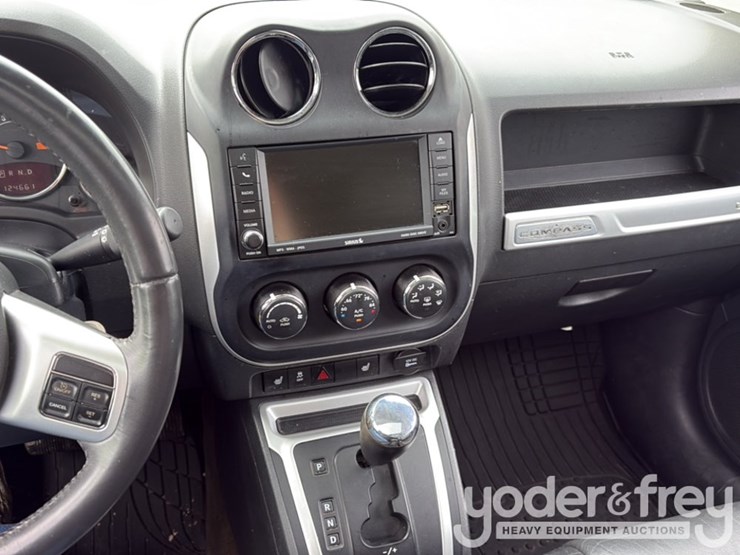 2017-jeep-compass-image-42