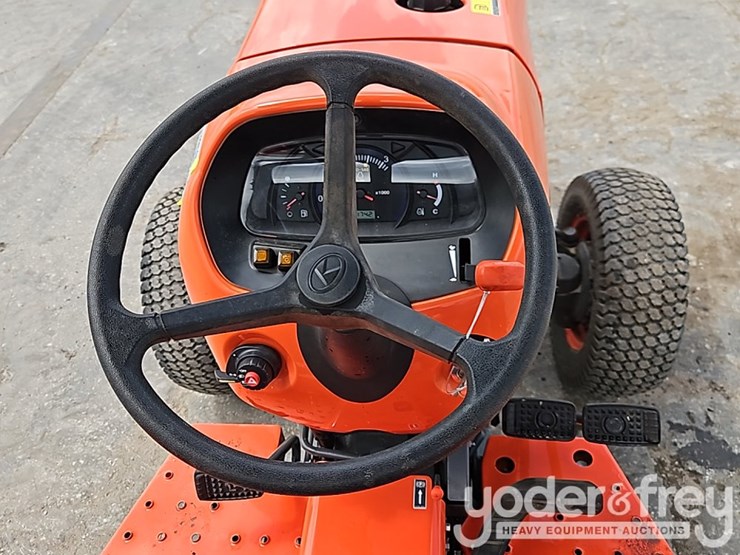 2020-kubota-l3901-image-24