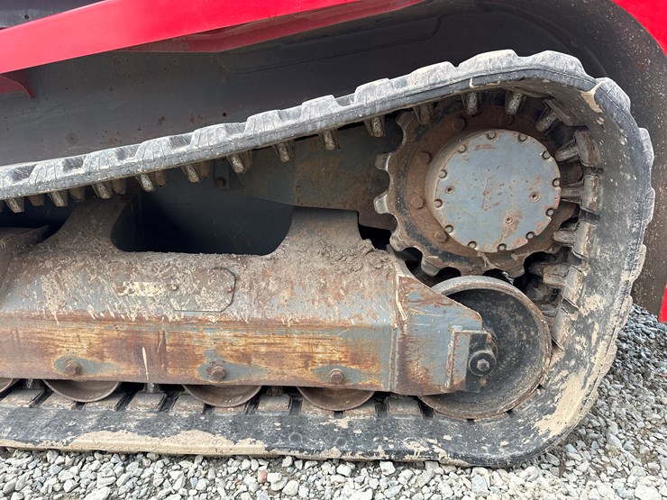 takeuchi-tl240-image-45