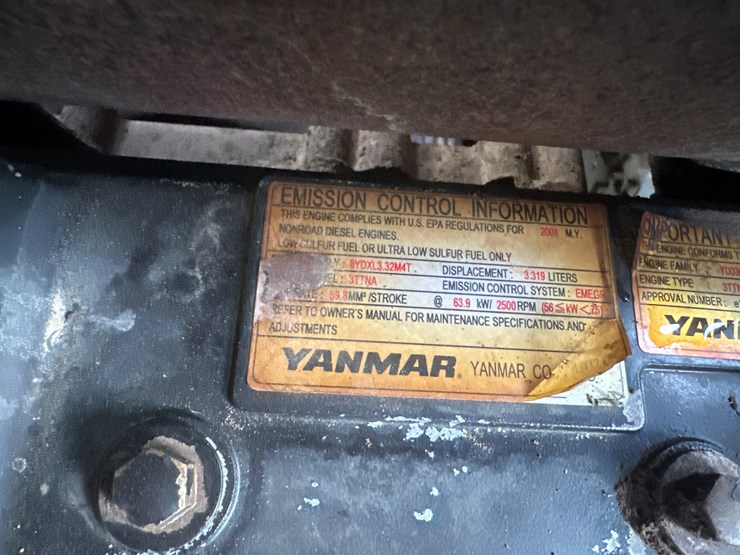 takeuchi-tl240-image-32