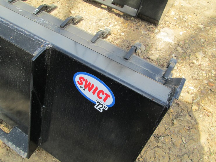 #44086-•-72"-skid-steer-tooth-bucket-image-4