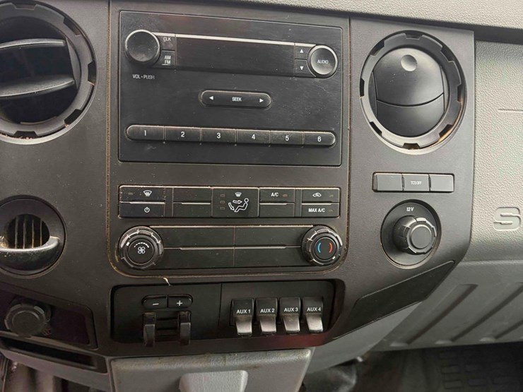 2013-ford-f450-image-11