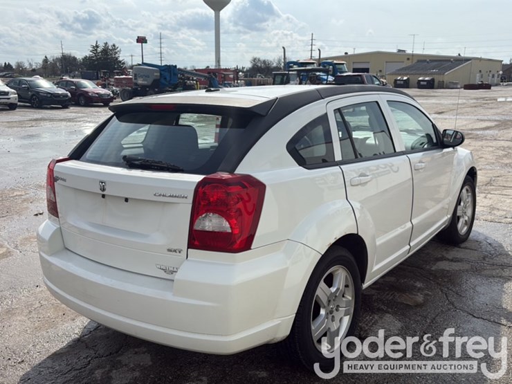 2009-dodge-caliber-image-3