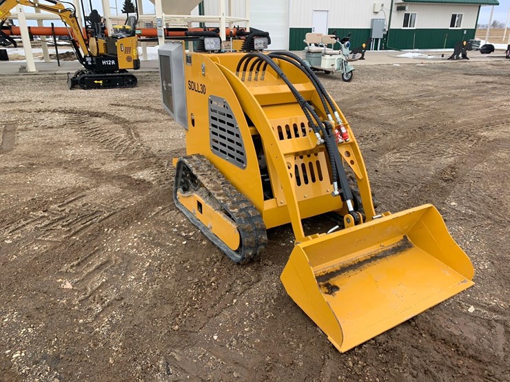sdlanch-compact-track-loader-sdll30-image-2