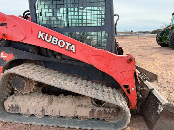 kubota-svl90-2-image-24