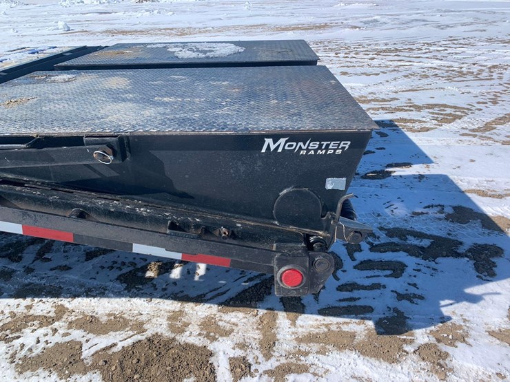 2020-pj-gooseneck-trailer-image-3