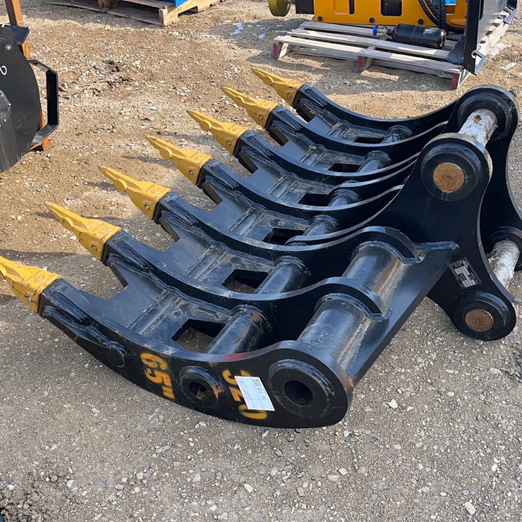 Carteer Excavator Root Rake