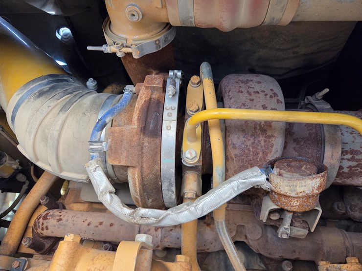 caterpillar-980h-image-33