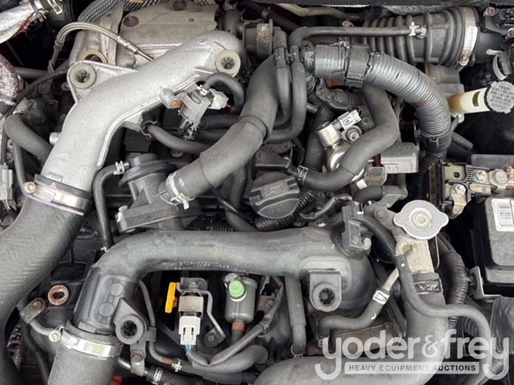 2014-nissan-juke-image-30