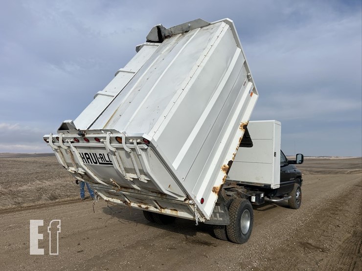 2001-dodge-ram-3500-image-46