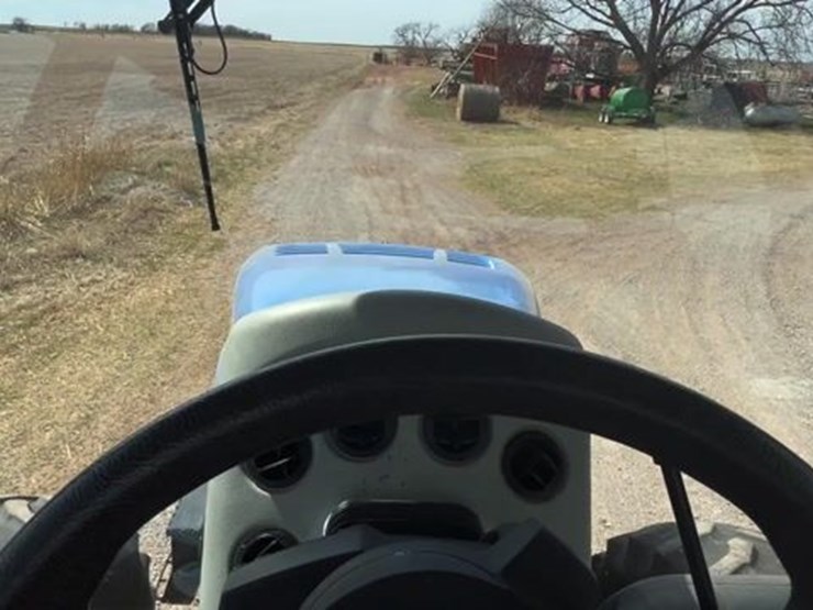 2010-new-holland-t9020-image-45