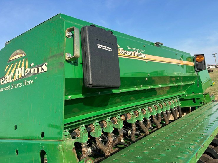 great-plains-3s3000hd-image-9