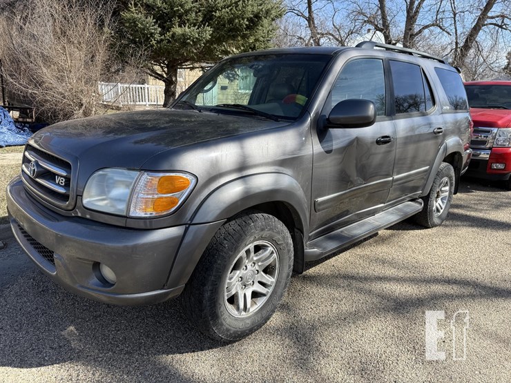 2009-toyota-sequoia-image-1