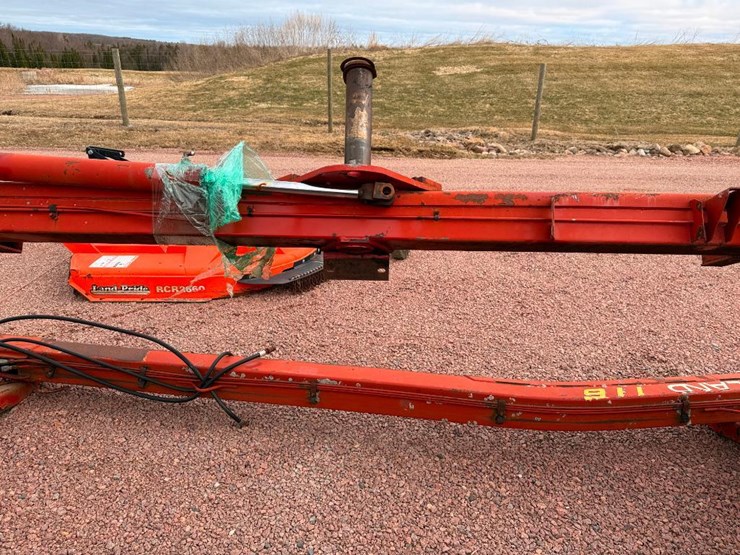 new-holland-116-image-7