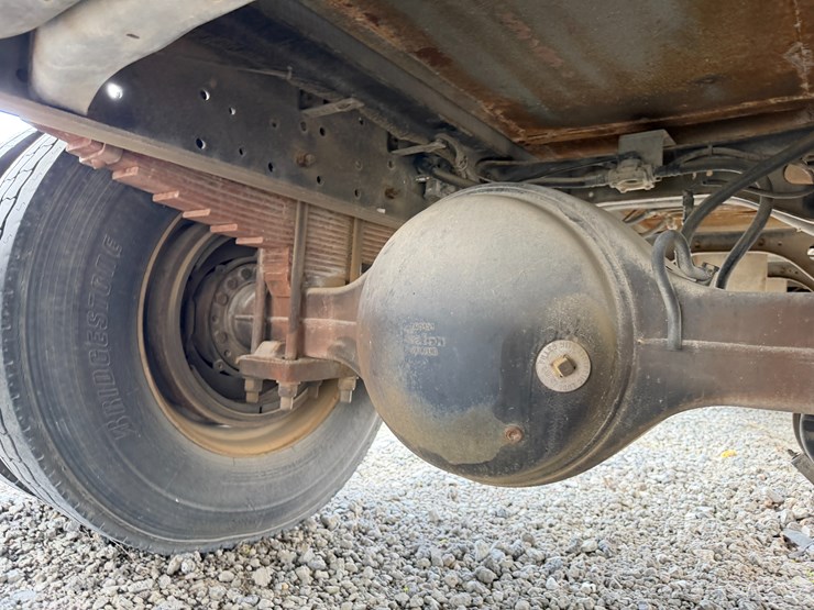 2004-international-durastar-4300-image-12