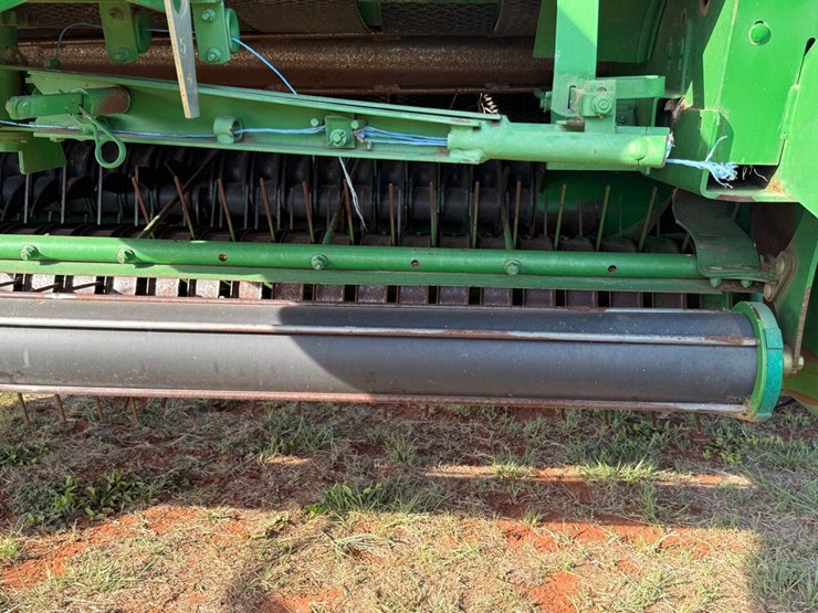 john-deere-568-image-8