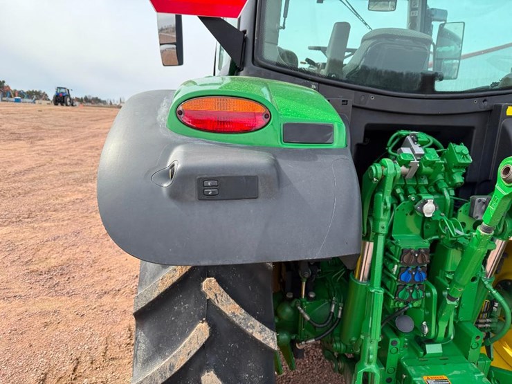 john-deere-6130r-image-26