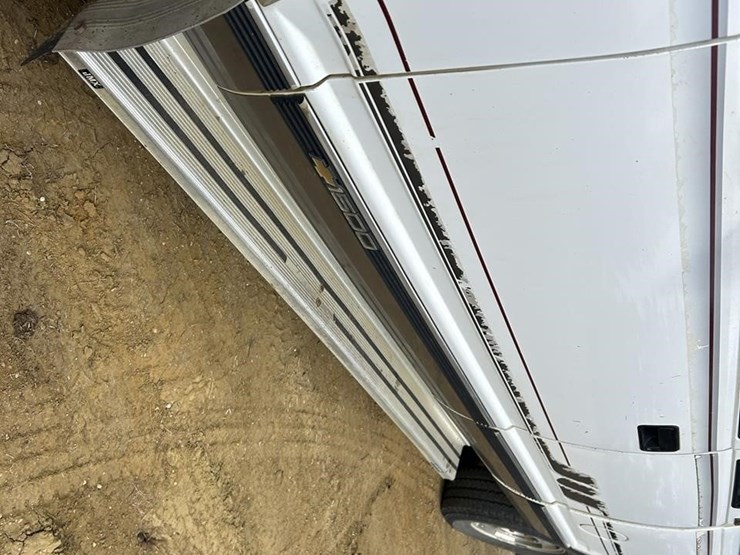 1993-chevrolet-1500-image-10