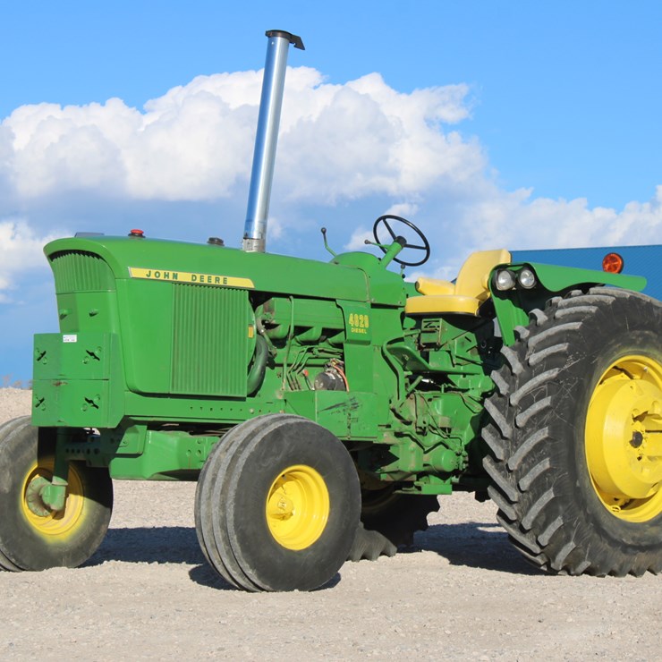 JOHN DEERE 4620