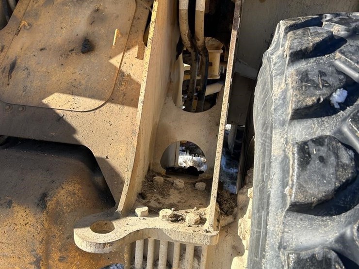 1997-volvo-l90c-image-41