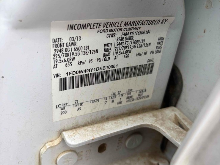 2013-ford-f450-image-14