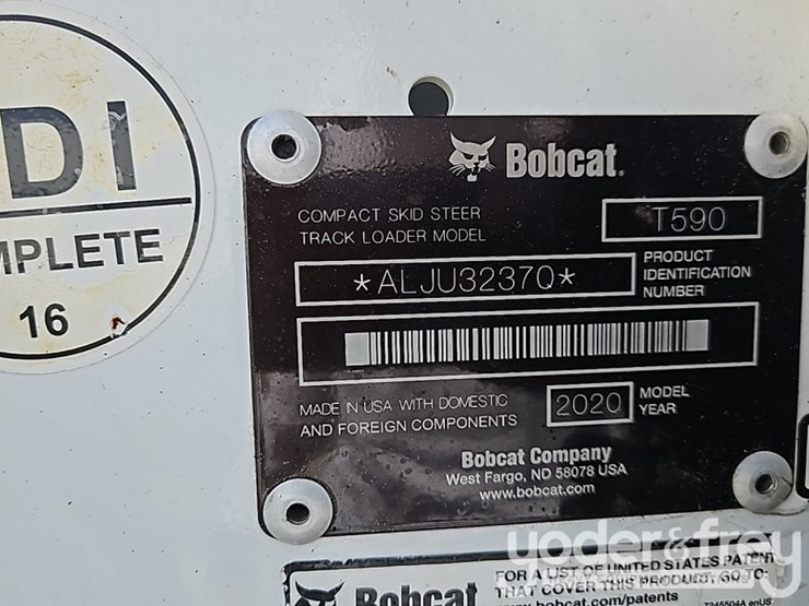 2020-bobcat-t590-image-33