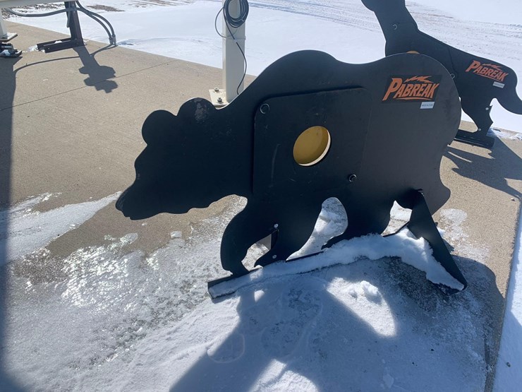 ar500-steel-bear-shooting-target-with-heart-flapper-image-1